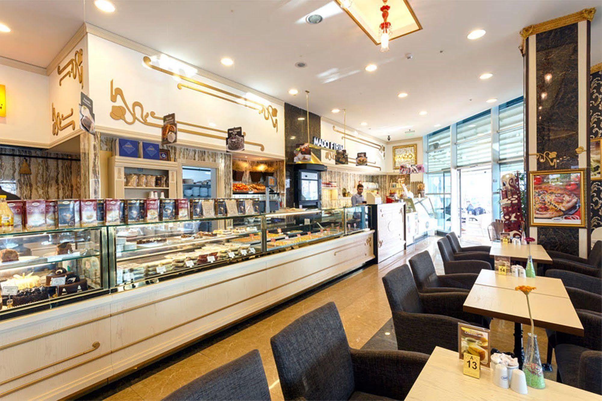 Flora Suites Atasehir Stambuł Zewnętrze zdjęcie