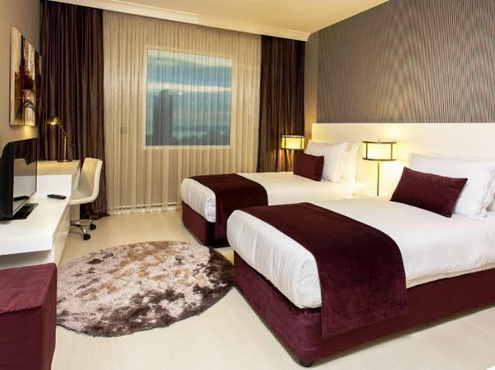 Flora Suites Atasehir Stambuł Zewnętrze zdjęcie