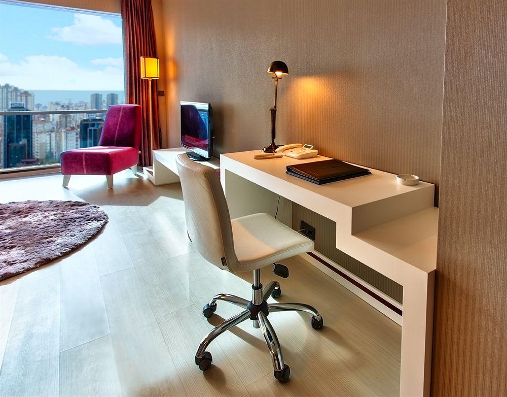 Flora Suites Atasehir Stambuł Zewnętrze zdjęcie